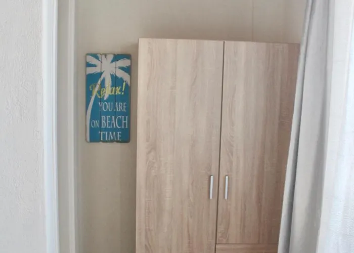 νοσταλγός-πέτρινο σπίτι με θέα στο αιγαίο Szkópelosz